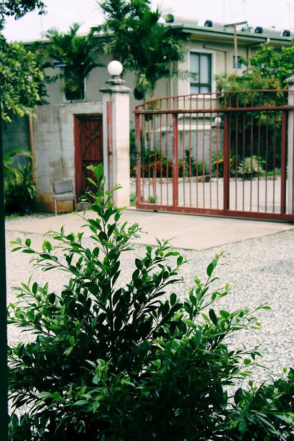 Citi Serviced Apartments & Motel - Lagatoi Place Port Moresby Eksteriør bilde